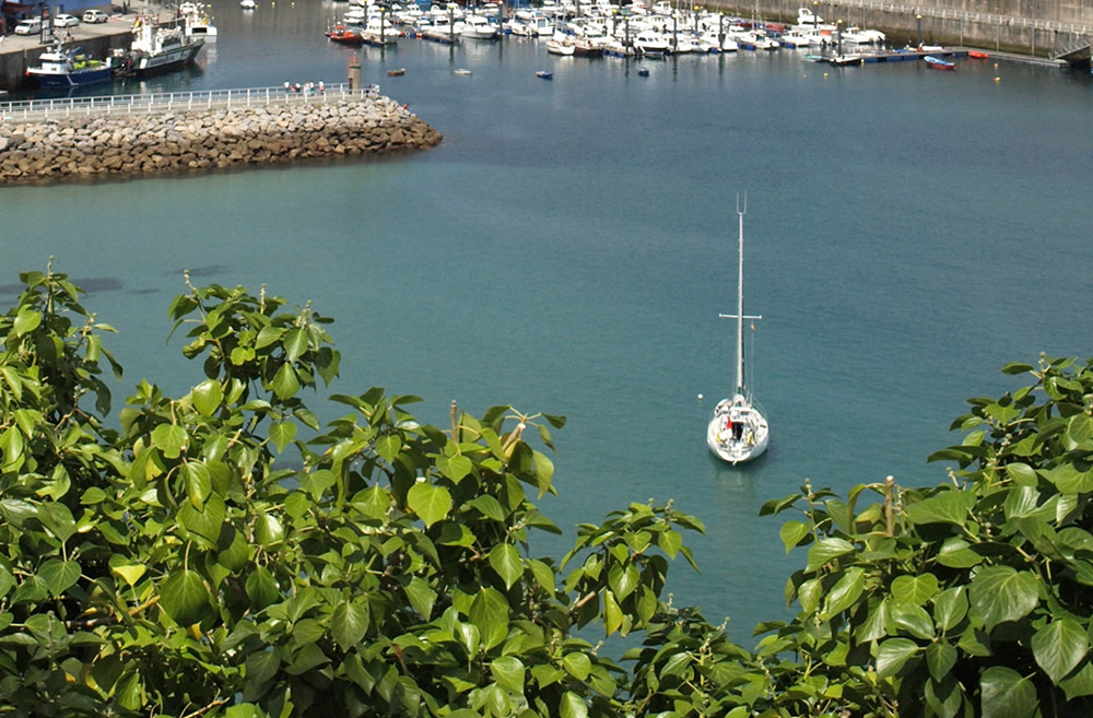 Hotel Lastres Miramar respira aire marinero